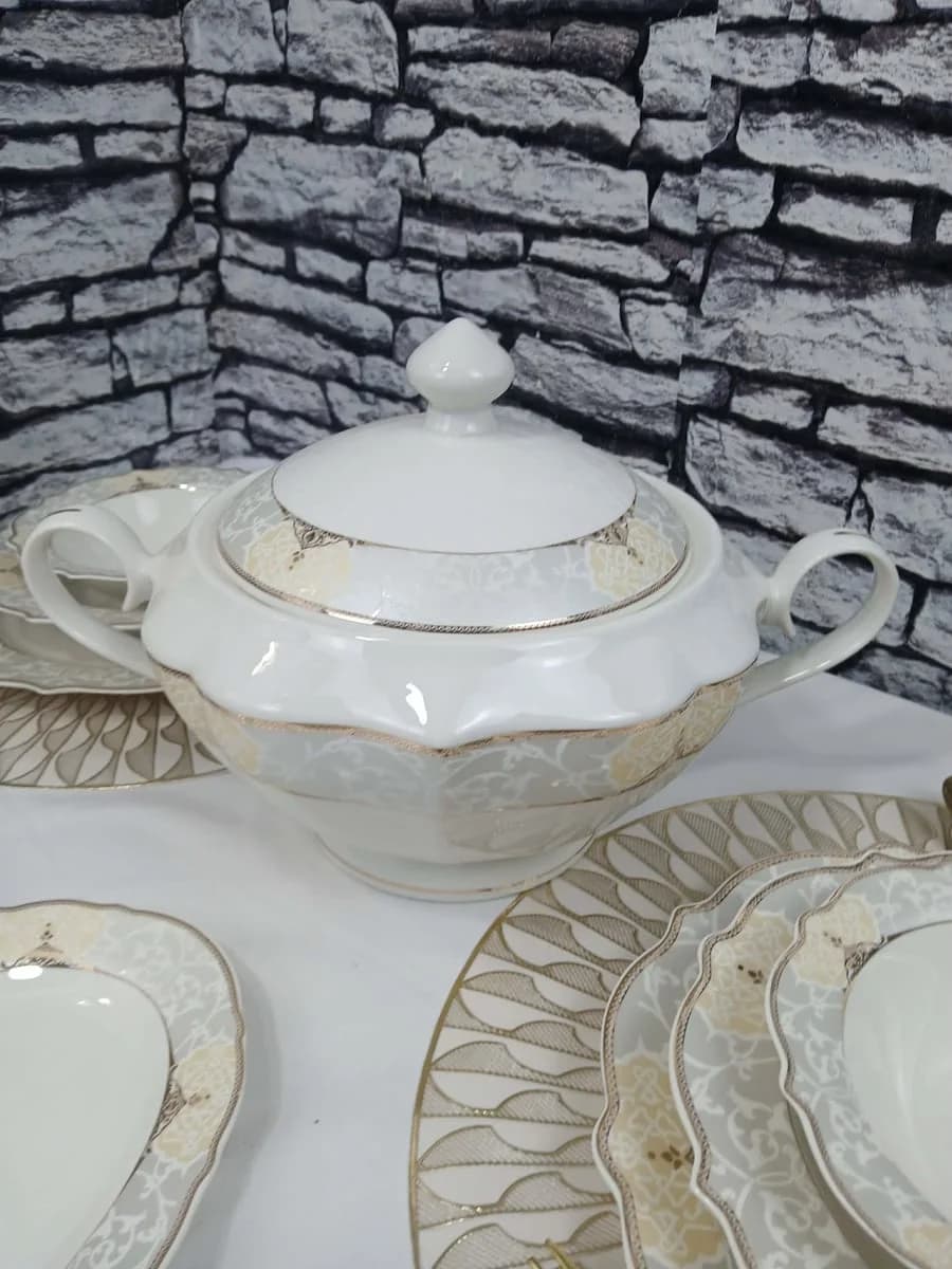 ✨Service a table bge 27 pièce✨
